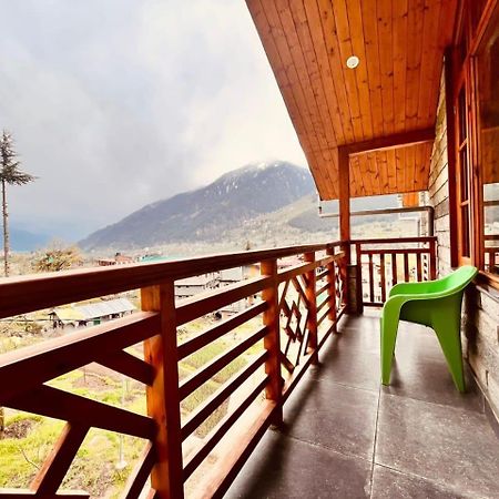 Hotel The Rohtang Chalet Manāli Esterno foto
